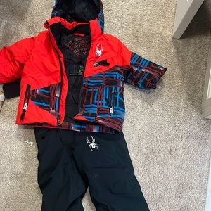 Spyder kids snowsuit size 3/4 toddler